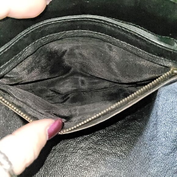 Bottega Veneta Leather Pouchette Bag Authentic with unbranded chain - Picture 10 of 12